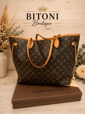 Louis Vuitton Neverfull MM Monogram Tote Bag w/ Pochette | Cherry Interior
